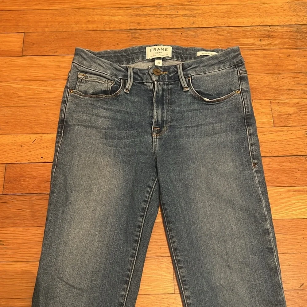 Frame Denim Le Crop Mini Boot in Austin Wash, size 25
